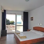 By The Sea Cove Bristova, Hvar - 12140 ゲストハウス